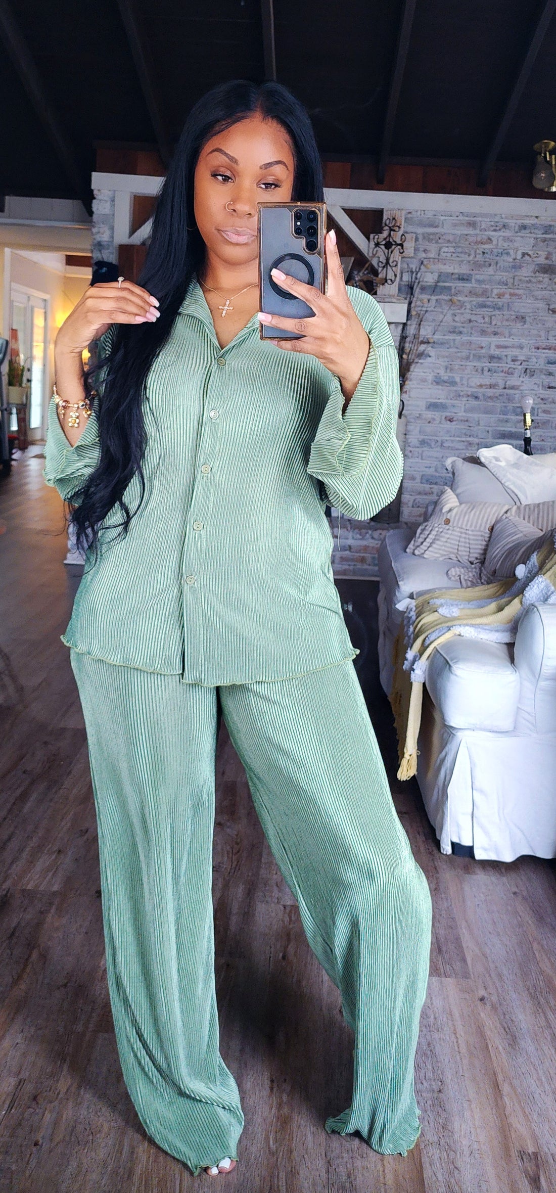 Sage Ruffle Pants Set(Large Only)