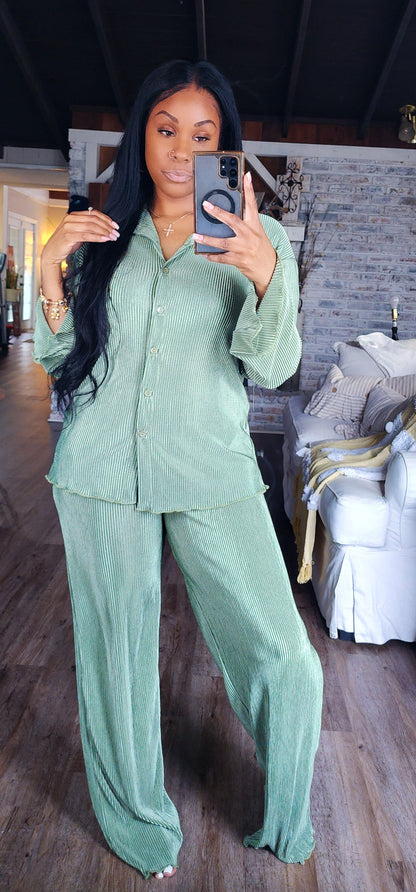Sage Ruffle Pants Set(Large Only)